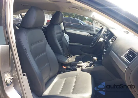 2013 Volkswagen Jetta 2.5L Se из США, поврежденный, VIN 3VWDP7AJ3DM450609